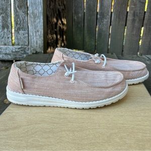 Hey Dude Wm’s Wendy Sparkling Rose Gold Casual Shoe Sz 8